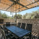 Kastalys Villa